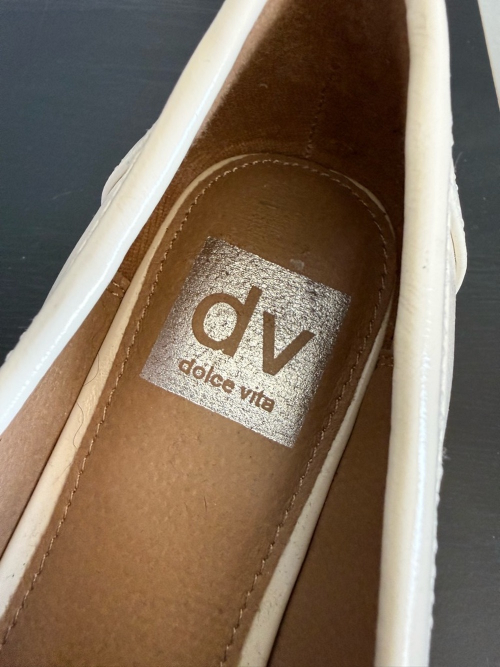 Dolce Vita Fran Loafers Cream Square Toe Slip On Flats Womens 5.5 NWOT - Picture 8 of 9